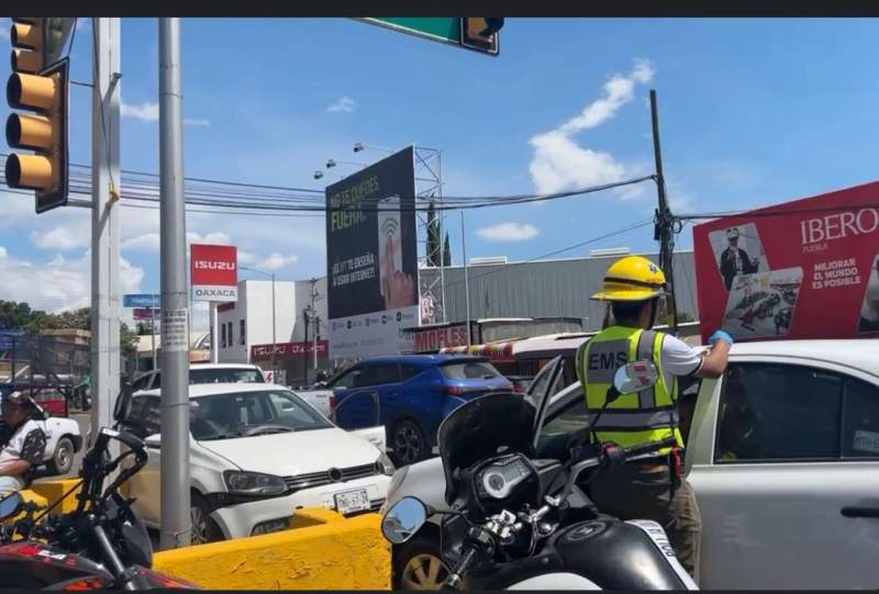 Una persona lesionada deja accidente en Símbolos Patrios