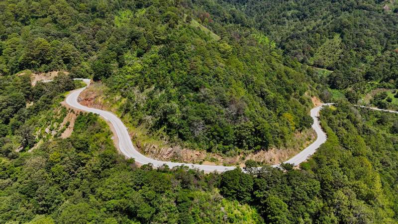 Inauguran 1ª etapa de pavimentación del camino de acceso a Santa María Amialtepec, Juquila