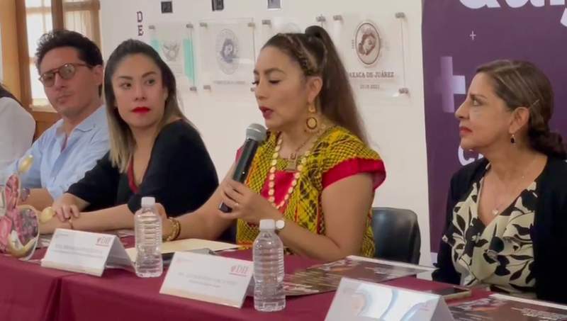 Presidenta del DIF Municipal de Oaxaca empieza a despedirse antes de tiempo