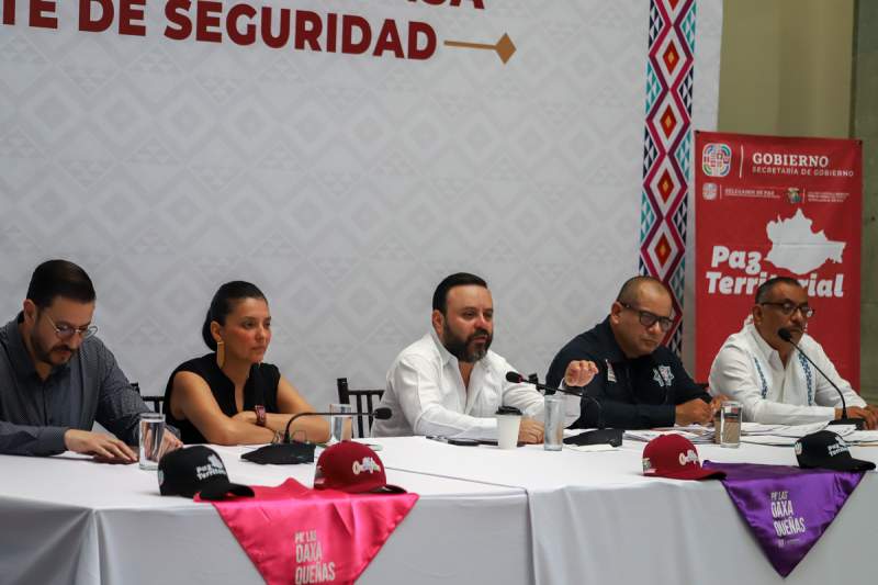 Suman 33 acuerdos de paz firmados entre comunidades hermanas durante la Primavera Oaxaqueña: Sego