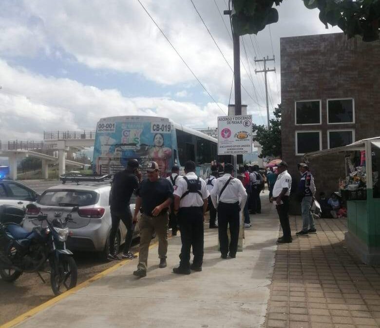 Taxistas de Reyes Mantecón rechazan entrada del CityBus