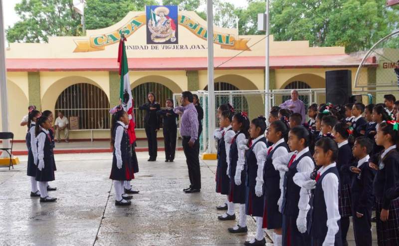 Este lunes más de 800 mil niños de nivel básico inician el ciclo escolar en Oaxaca