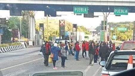 Manifestantes toman la Caseta de Huitzo este viernes