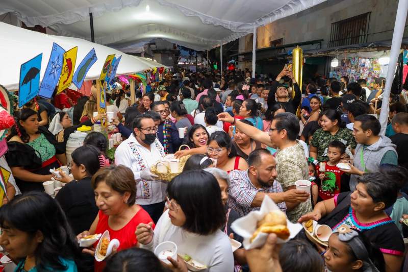 Destaca Saymi Pineda, secretaria de Turismo de Oaxaca crecimiento de visitantes en puente vacacional y resultados en el Tianguis Nacional de Pueblos Mágicos