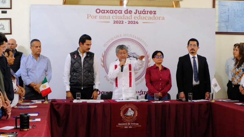 «Este proceso no es un simple trámite»: Ray Chagoya inicia la transición Municipal en Oaxaca de Juárez con un firme compromiso por la transparencia