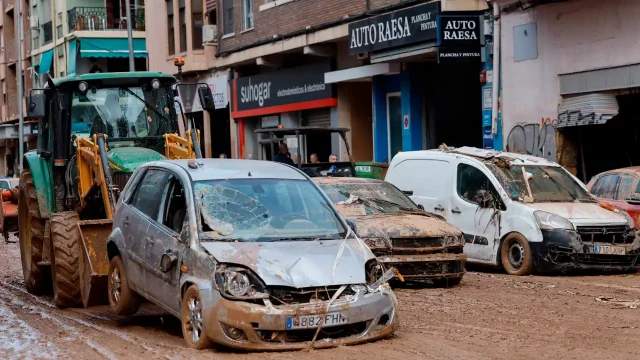 España supera los 200 muertos por inundaciones y envía más militares a las zonas afectadas