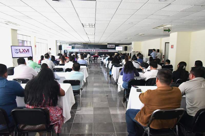 Capacitan a congresistas electos de la LXVI Legislatura local