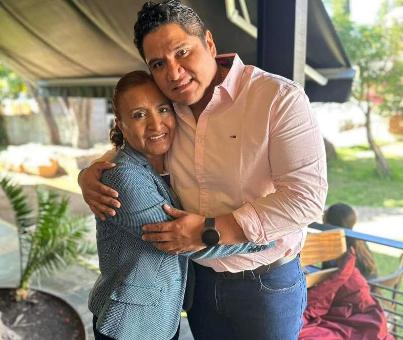 Hijos y nuera de diputada del PT también salieron con base comprada