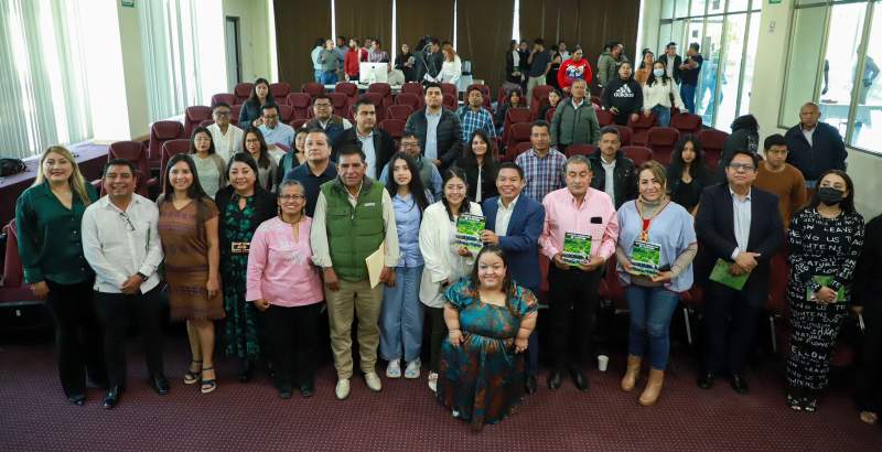 Presentan en Congreso Estatuto Comunitario de Yuteyubi