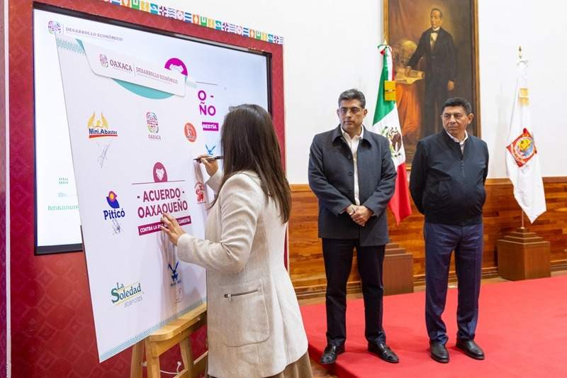 Refrenda Gobierno de Oaxaca compromiso para la reducción del precio de la canasta básica