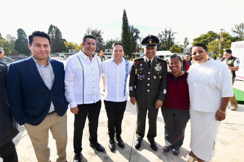 Saymi Pineda acude a la toma de posesión del General de Brigada del Estado Mayor Presidencial, Fernando Antonio Solares Lammel