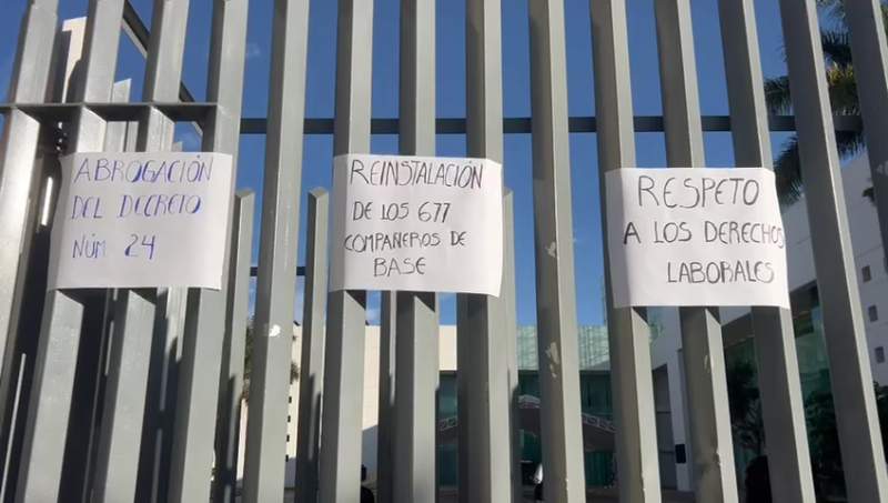 Sindicalizados toman el Congreso del Estado; respaldan a compañeros cesados de gobierno