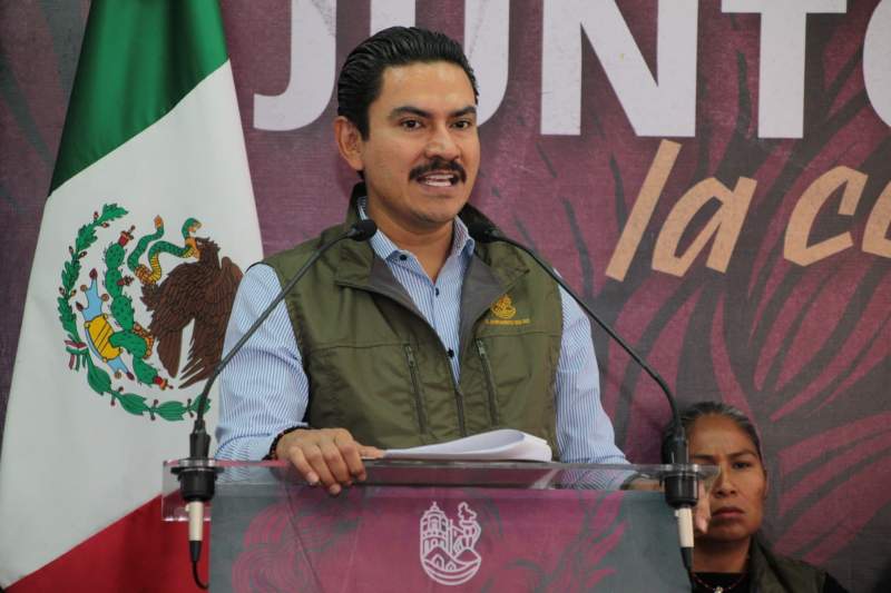 Obras inconclusas, ineficiencia en la administración de bienes y omisiones detectadas en entrega-recepción: Ray Chagoya