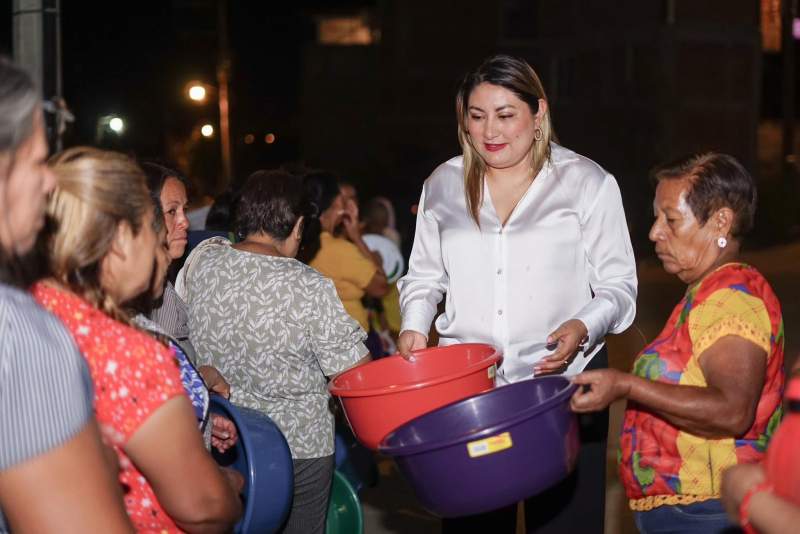 ¡Festeja Daniela Taurino día de las Madres en Santa Cruz Amilpas!