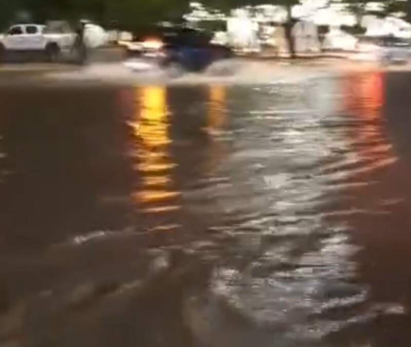 Inundaciones y deslaves deja lluvia en Oaxaca