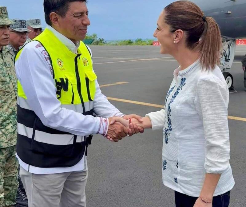 Llega Claudia Sheinbaum a Oaxaca; recorrerá zonas afectadas por Erick