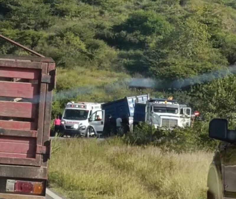 Una persona lesionada deja accidente en carretera de Telix a Huitzo