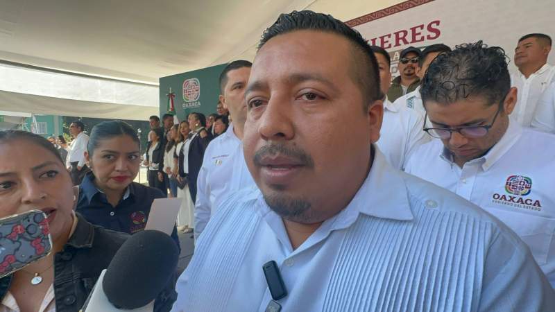 Ya fueron reinstalados los 677 ex burócratas al gobierno del estado confirma administración