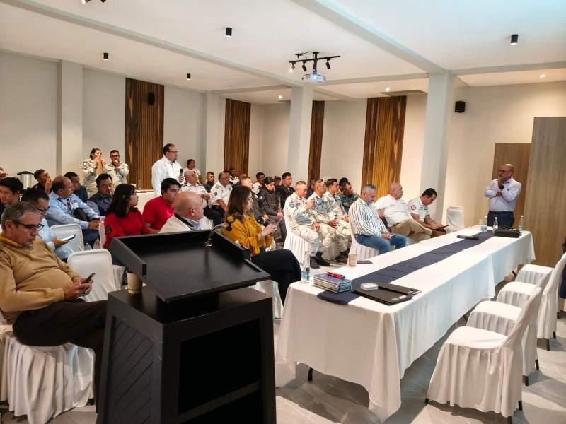 Capacita Protección Civil y AMEXGAS a funcionarios en temas de hidrocarburos y gas LP