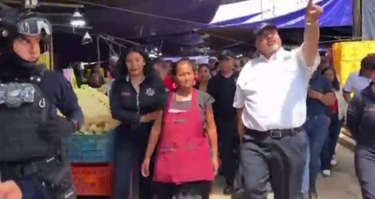 Realizan recorrido de supervisión en la Central de Abasto
