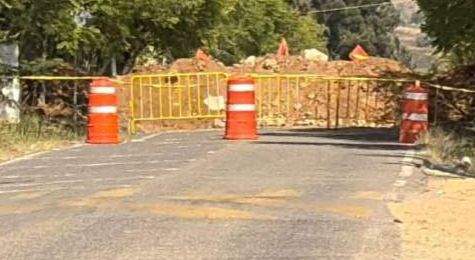 pobladores-de-tlalixtac-mantienen-cerrado-el-paso-a-san-andres-huayapam