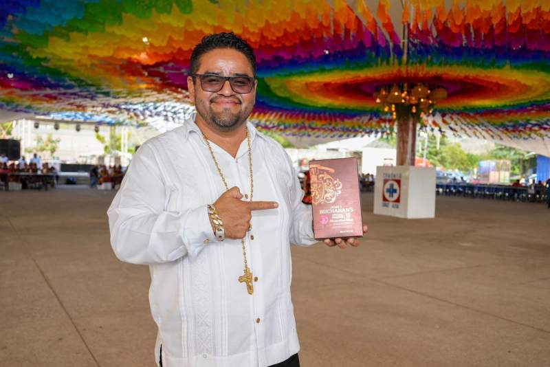 Jara reitera desacuerdo con el actuar de Oliver López y pide a diputados que actúen