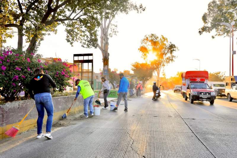 tequio-fortalece-la-limpieza-y-el-trabajo-vecinal-en-la-colonia-arboleda