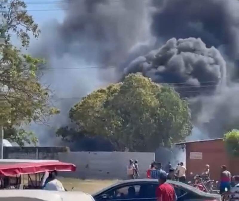 Pipa explota en Zanatepec; no se reportan muertos