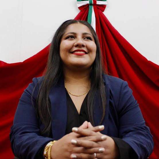 Renuncia la titular del Instituto de la Juventud