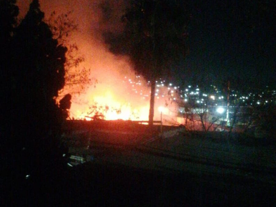 No se reportan víctimas tras incendio en el mercadito de la Guardado